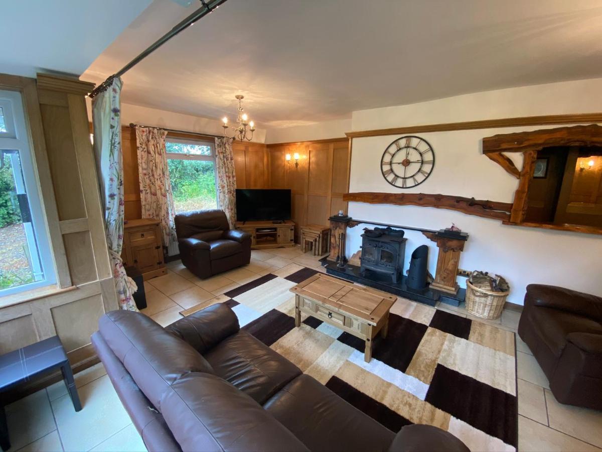 Tranquil Thornhill Cottage Retreat With Hot Tub Moniaive المظهر الخارجي الصورة